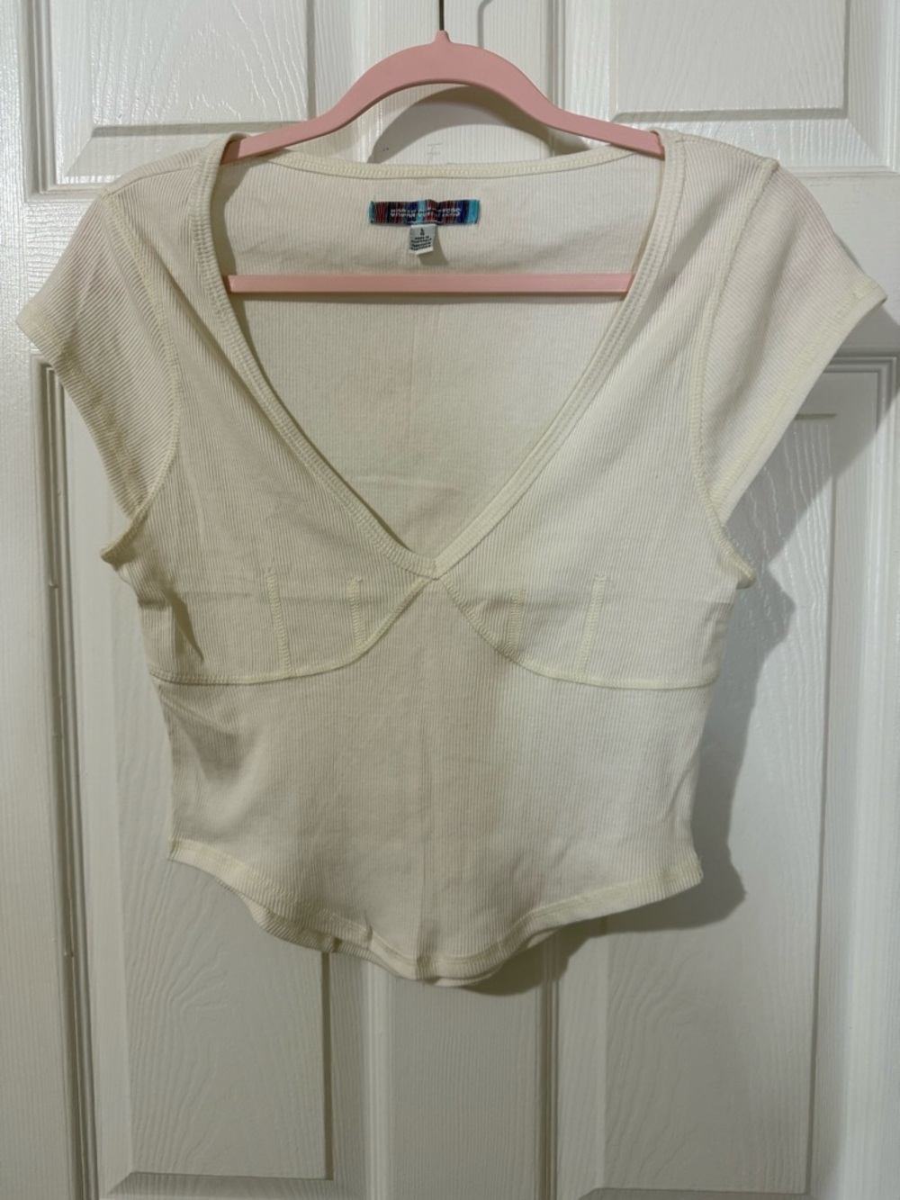 NWOT Urban Outfitters cream V-Neck Ribbed Crop Top L